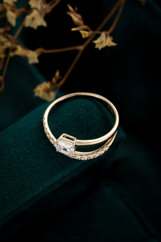 14K 金培育鑽石戒指 0.707ct - 主石配副石經典款 13 號 (ZBR0085-1)