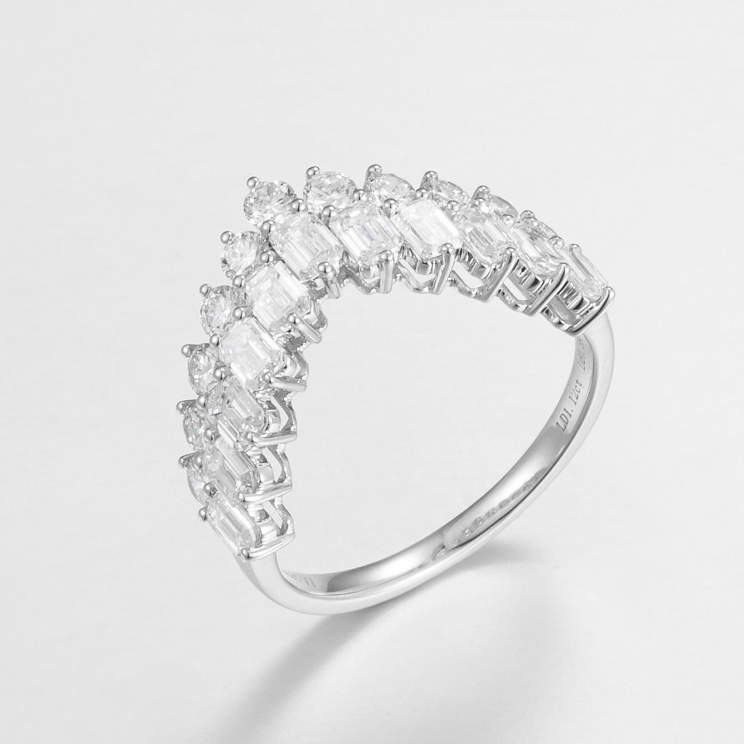 ZBR0309
P503620
14K金培育钻戒指-15#
金重:2.35g
主石:1.12ct-11pc 副石:0.59ct-11pc