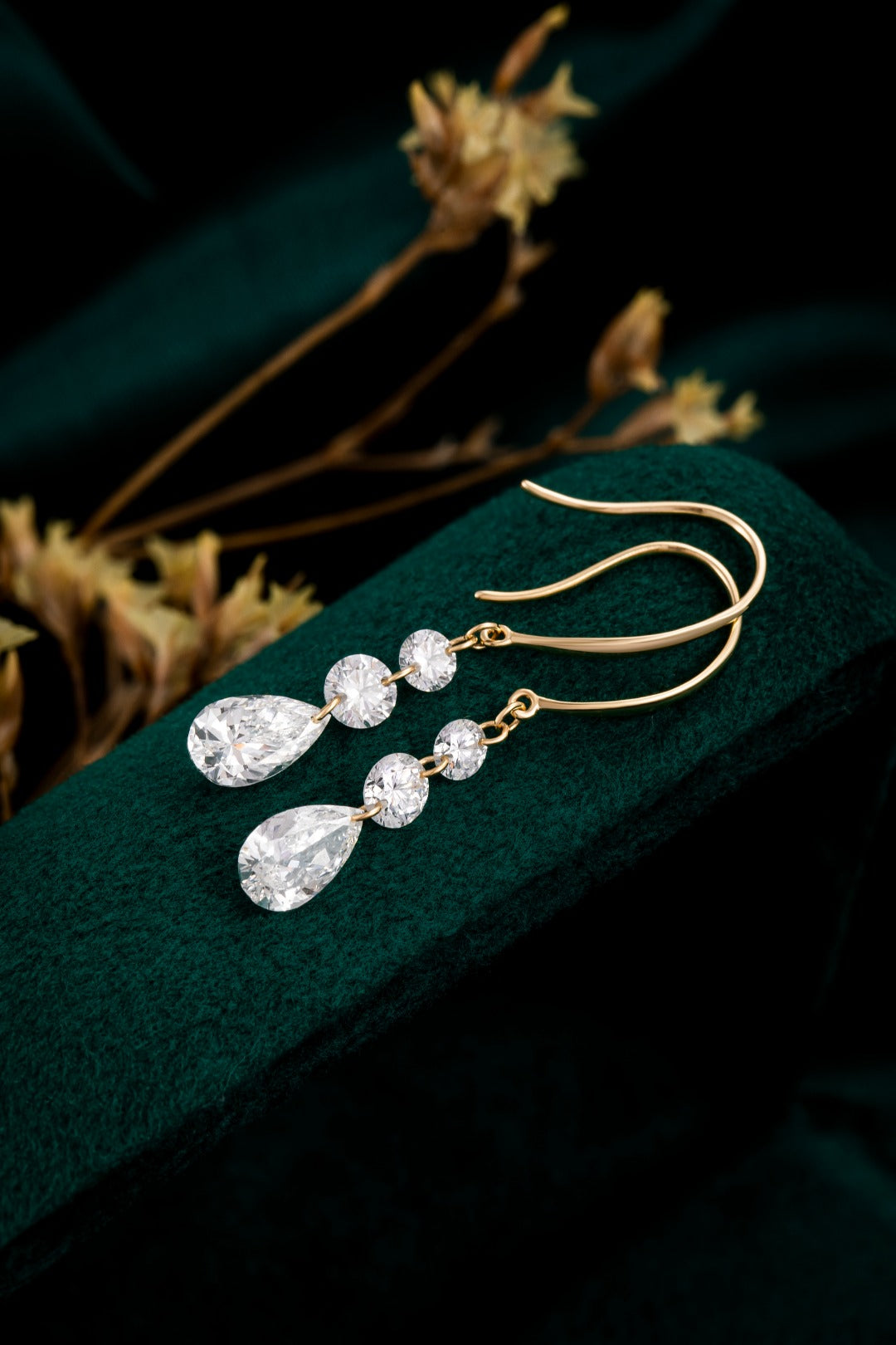 18K金培育鑽耳環 1.43ct | ZBE0160-0.40CT | 實驗室培育鑽石耳環