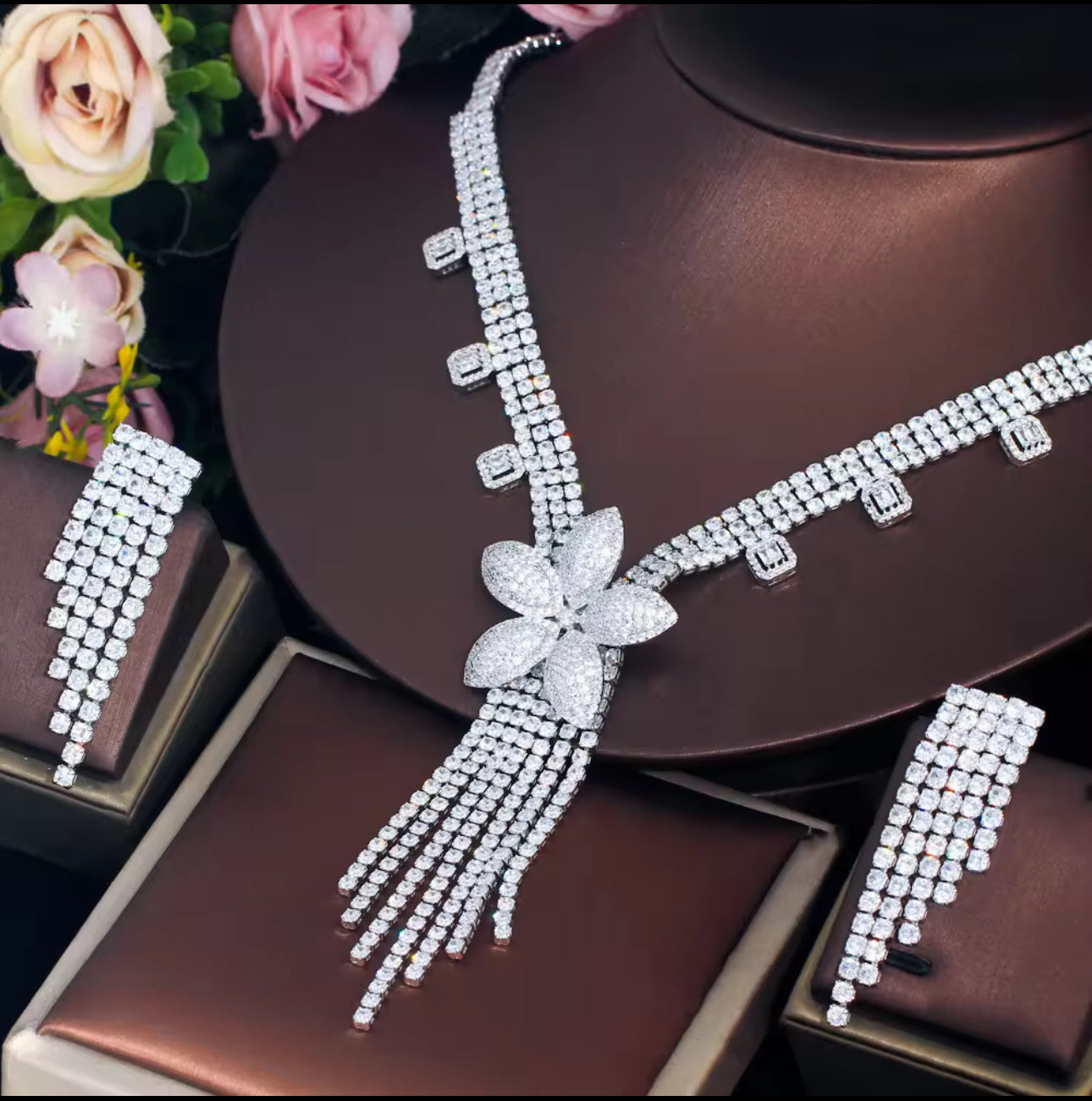 立方鋯石銅制新娘飾品組合 - 大花造型婚禮晚宴套裝