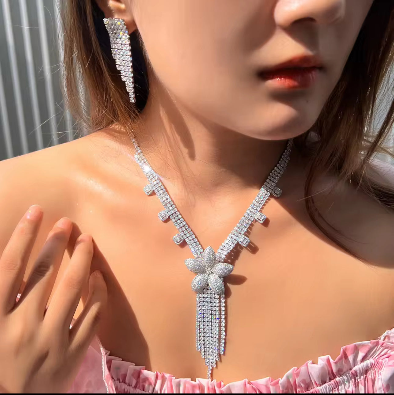 立方鋯石銅制新娘飾品組合 - 大花造型婚禮晚宴套裝