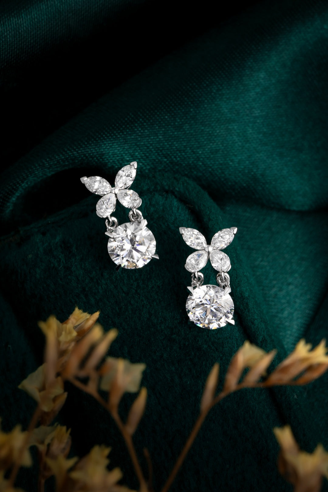 14K金培育鑽石耳環 | 1.43ct主石 0.52ct副石 | ZBE0183