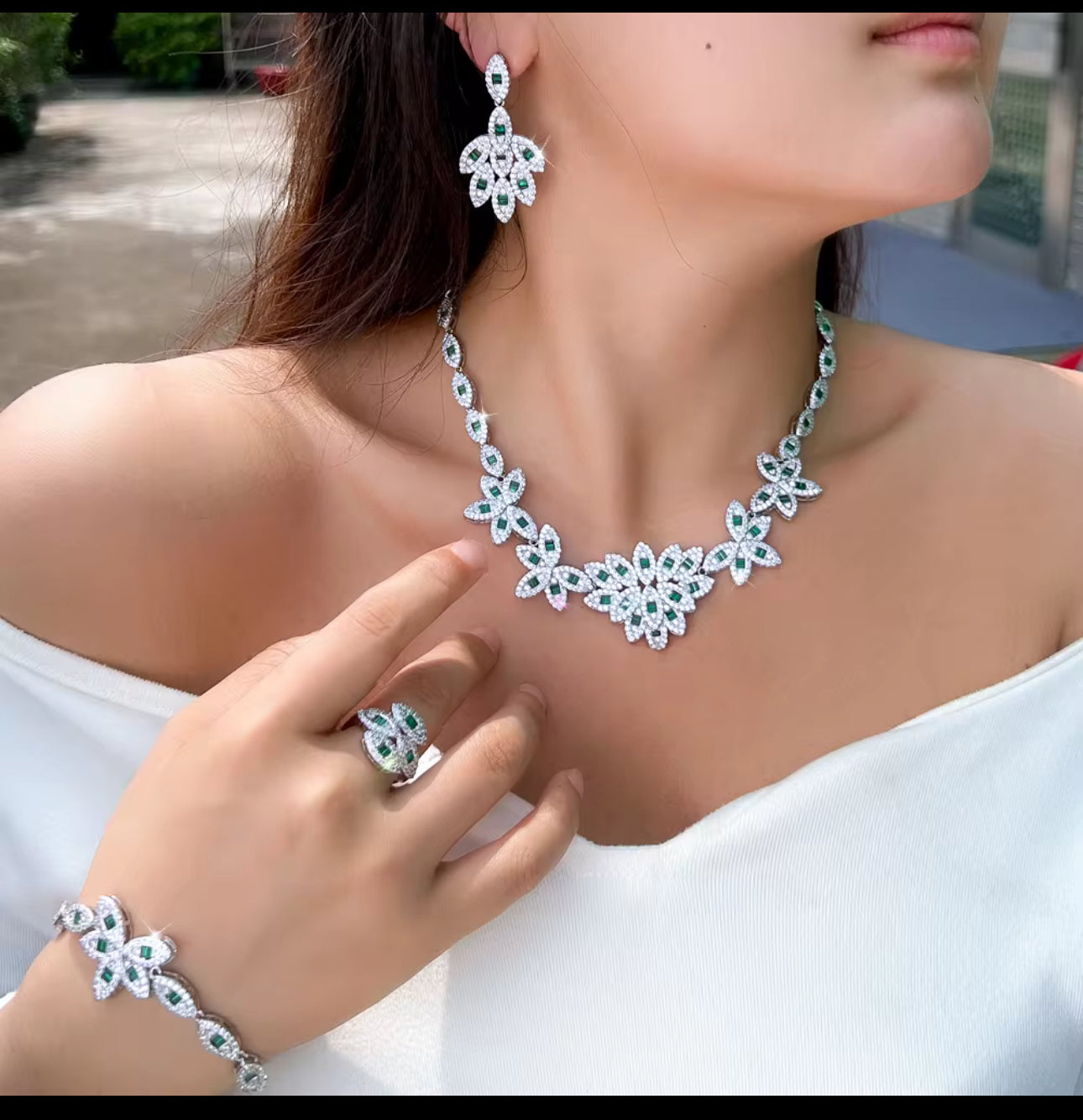 4 件葉形立方氧化鋯新娘套裝 - 綠色珠寶婚宴晚會款(可租賃)